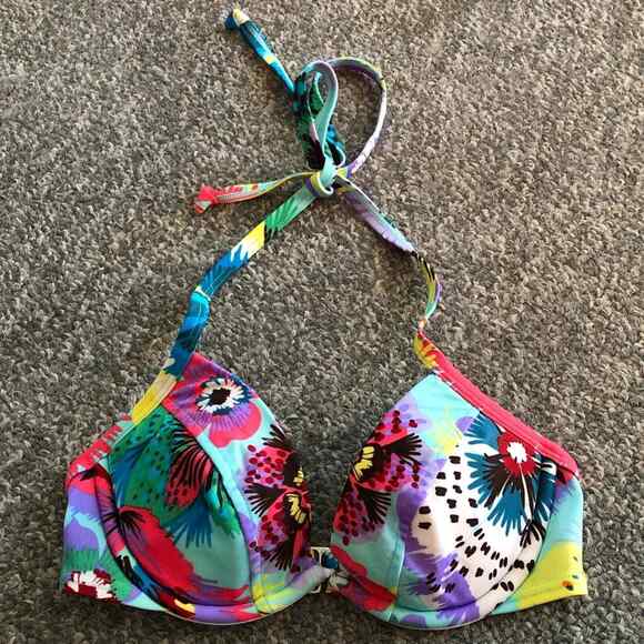 Victorias Secret Size 32B Floral Bikini Swim Top Underwire - Picture 1 of 4